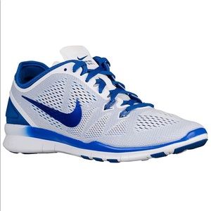 NEW Women’s Nike Free TR Fit 5 Shoes